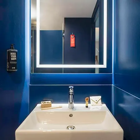 Ibis Gare Montparnasse Catalogne * Paris