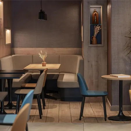Ibis Gare Montparnasse Catalogne Szálloda *
